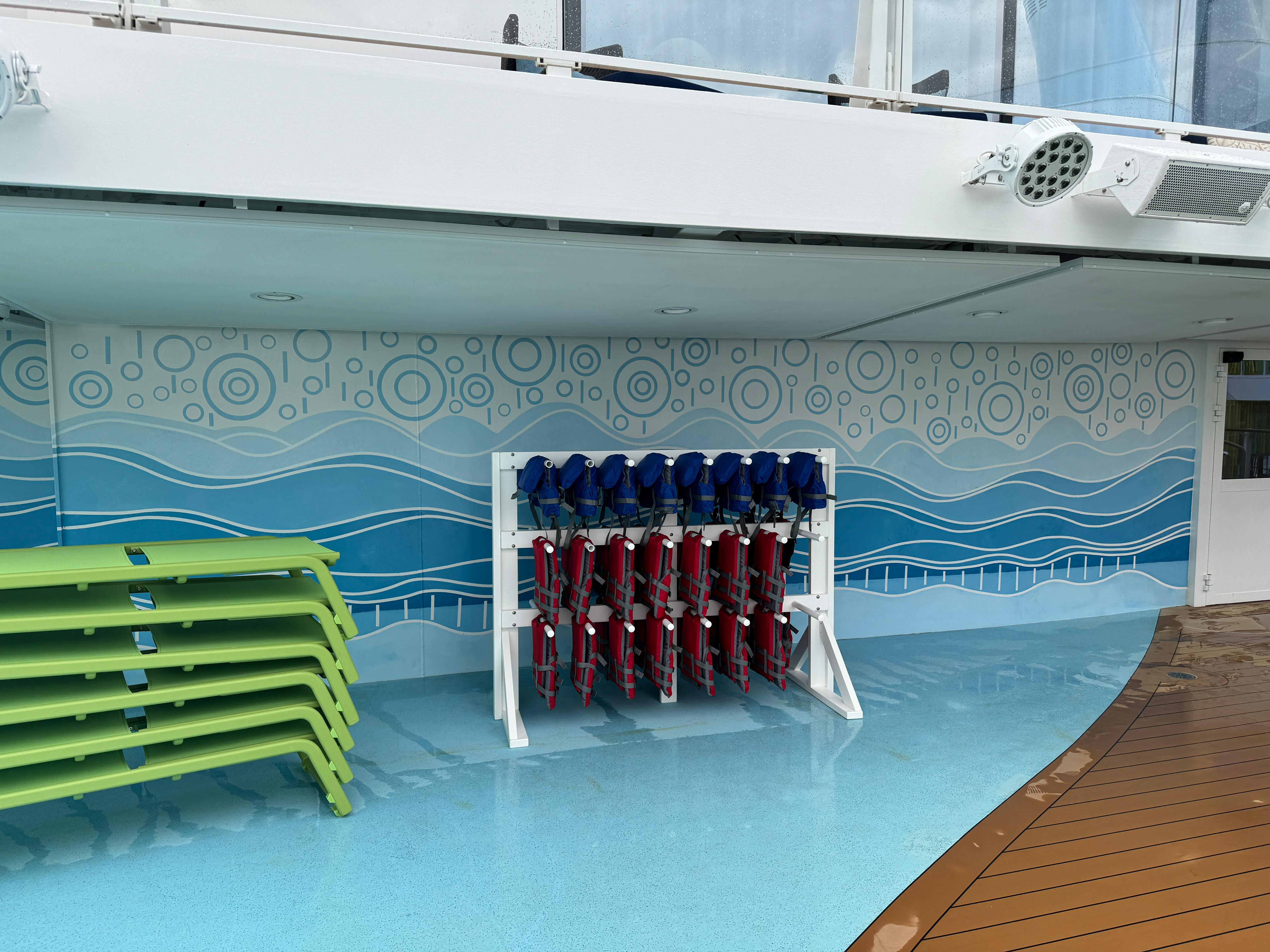 Swim and Tonic deck mural design on Royal Caribbean's Icon of the Seas.